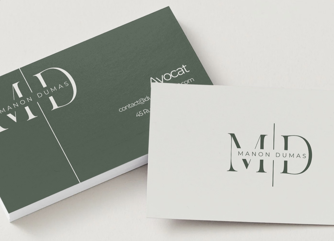 Identité visuelle déployée sur cartes de visite